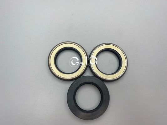 Παρέμβυσμα ελαίου άξονων NBR FKM, ανθεκτικό περιστροφικό παρέμβυσμα ελαίου γδαρσίματος για τον οπίσθιο άξονα